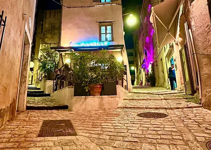 Colomba Centre-ville Historique 3*