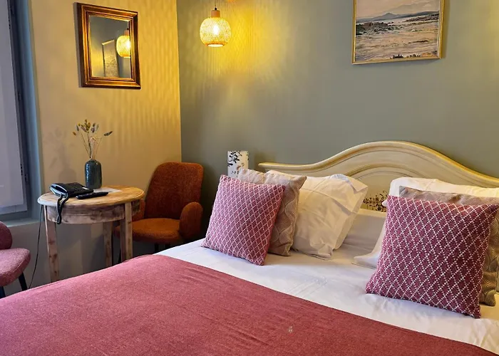 Szálloda Colomba Centre-ville Historique 3*