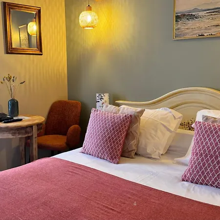 Hotel Colomba Centre-ville Historique 3*