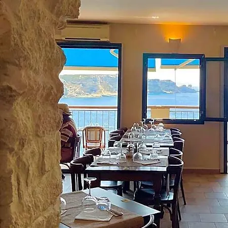 Colomba Centre-ville Historique Hotel Bonifacio (Corsica)